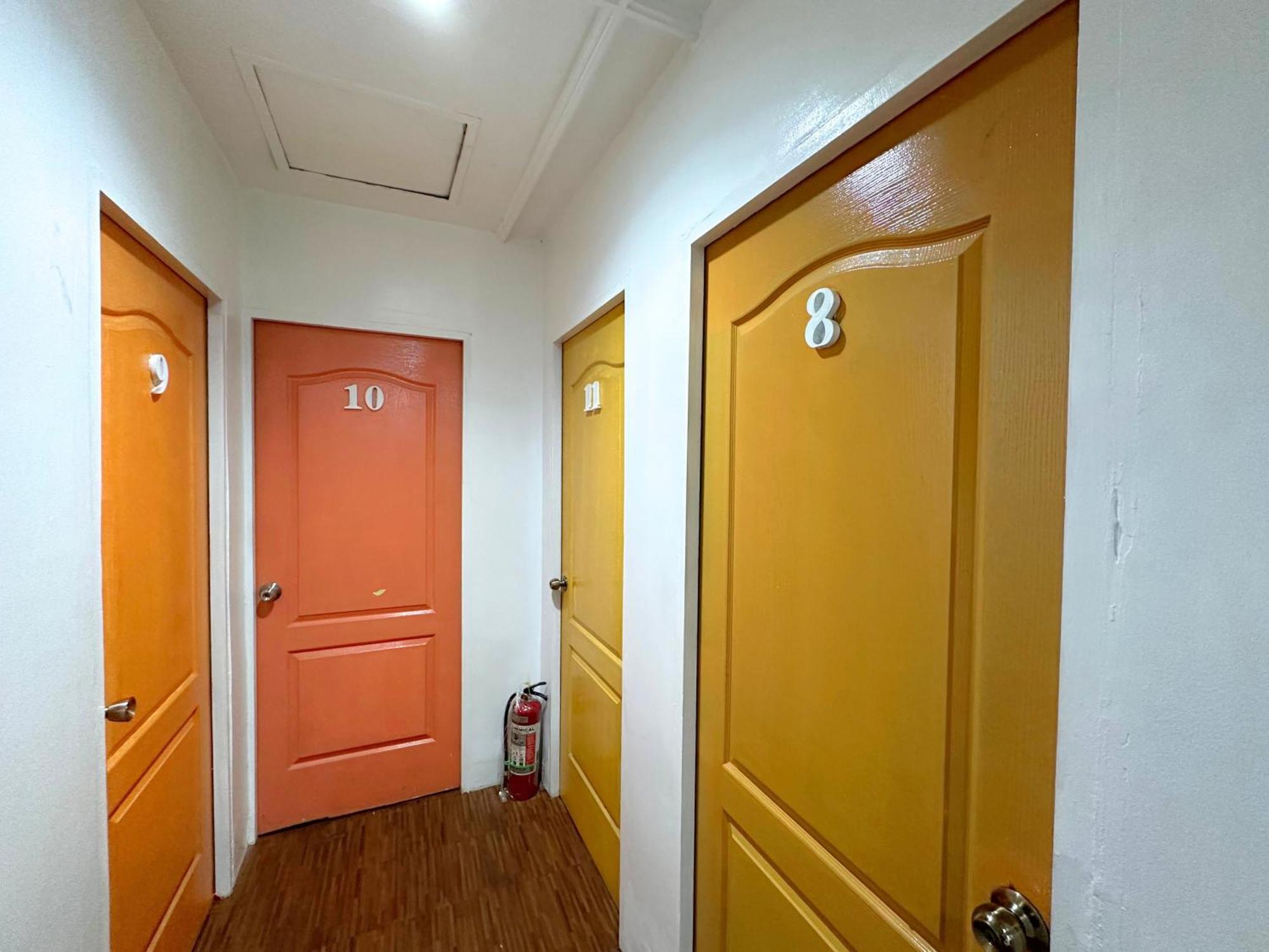 Dormitelsph Espana Manila Exterior photo